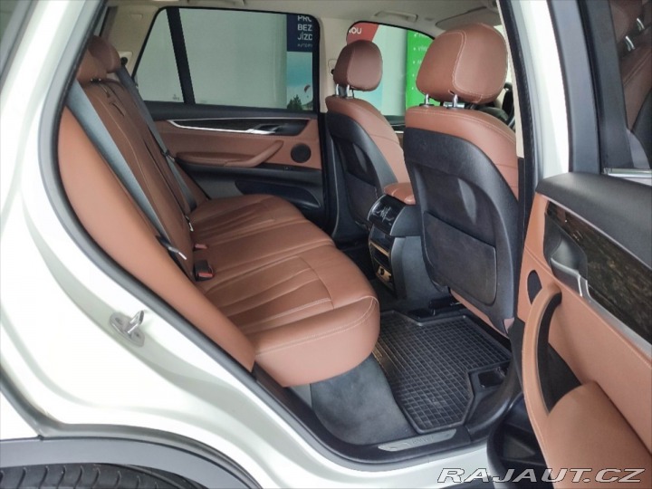 BMW X5 SLEVA (579000 s DPH), XDR 2018