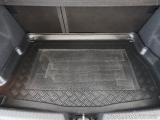 Hyundai i30 1.2MPI,73kW,Manuál,CZ 2012