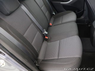 Hyundai i30 1.2MPI,73kW,Manuál,CZ 2012