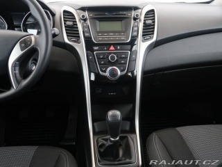 Hyundai i30 1.2MPI,73kW,Manuál,CZ 2012
