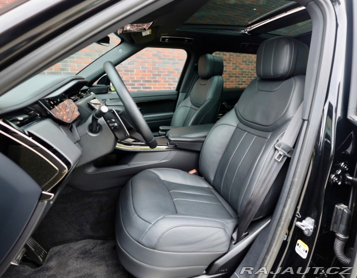 Land Rover Range Rover Sport P460e 3.0 V6 ehybrid 338 2025