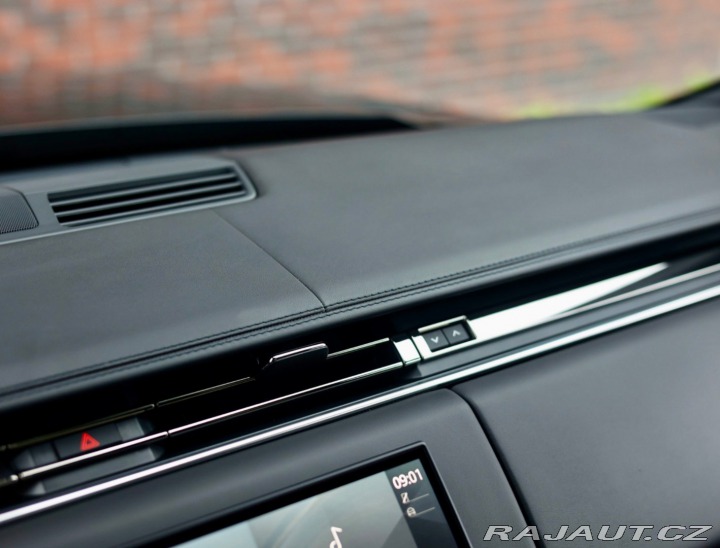 Land Rover Range Rover Sport P460e 3.0 V6 ehybrid 338 2025