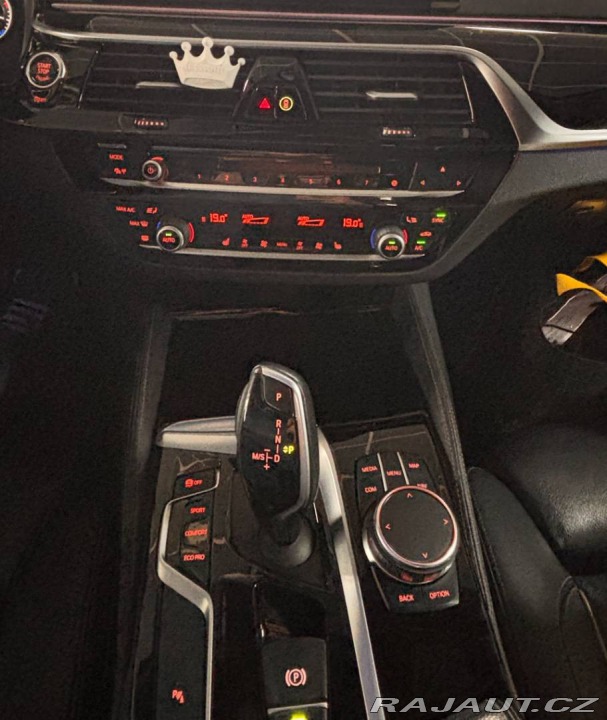 BMW 5 540i A/T 2017