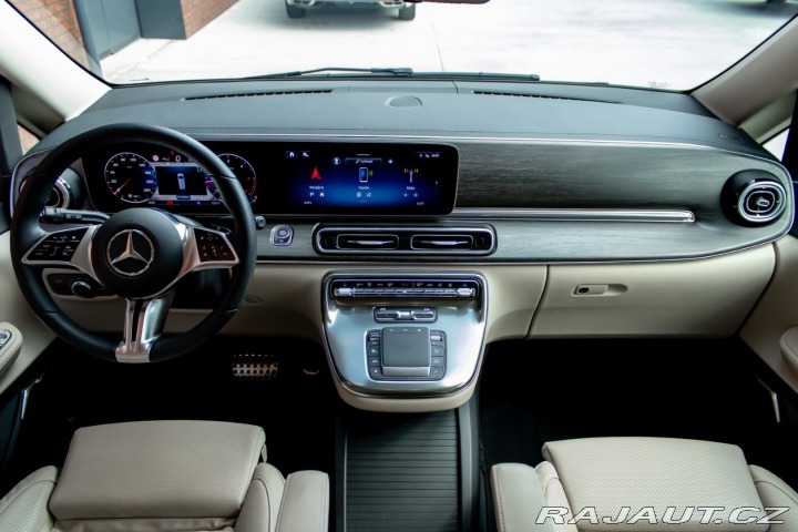 Mercedes-Benz V V300 /AMG/ EXCLUSIVE/ AI 2025