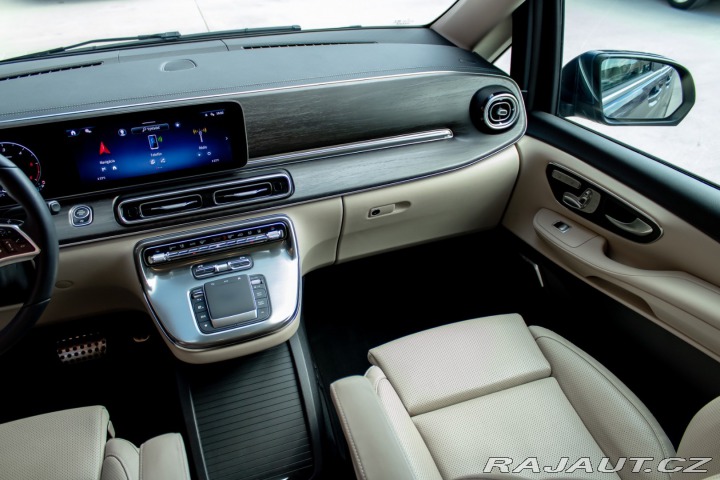 Mercedes-Benz V V300 AMG EXCLUSIVE A/T / 2025