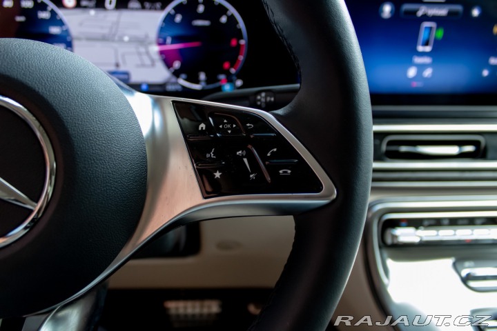 Mercedes-Benz V V300 /AMG/ EXCLUSIVE/ AI 2025