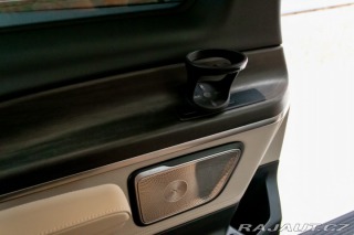 Mercedes-Benz V V300 /AMG/ EXCLUSIVE/ AI 2025