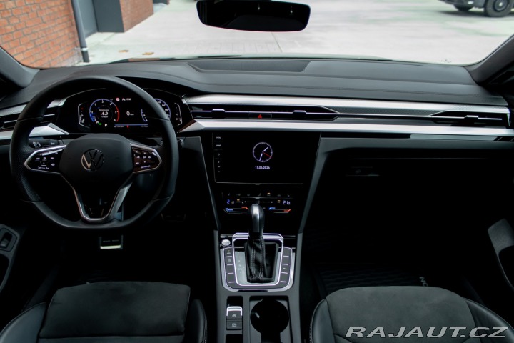 Volkswagen Arteon SB/ R-Line/ 2.0 TDI/ DSG 2023