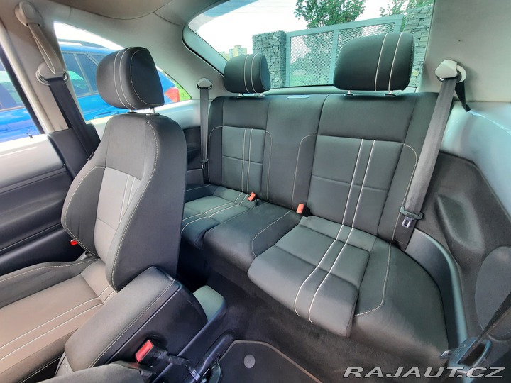 Volkswagen New Beetle Sport Line 2010