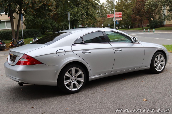 Mercedes-Benz CLS Mercedes-Benz CLS 500 V8 2005