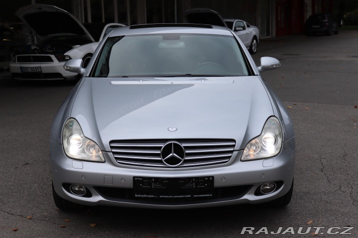 Mercedes-Benz CLS Mercedes-Benz CLS 500 V8 2005