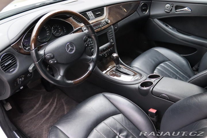 Mercedes-Benz CLS Mercedes-Benz CLS 500 V8 2005