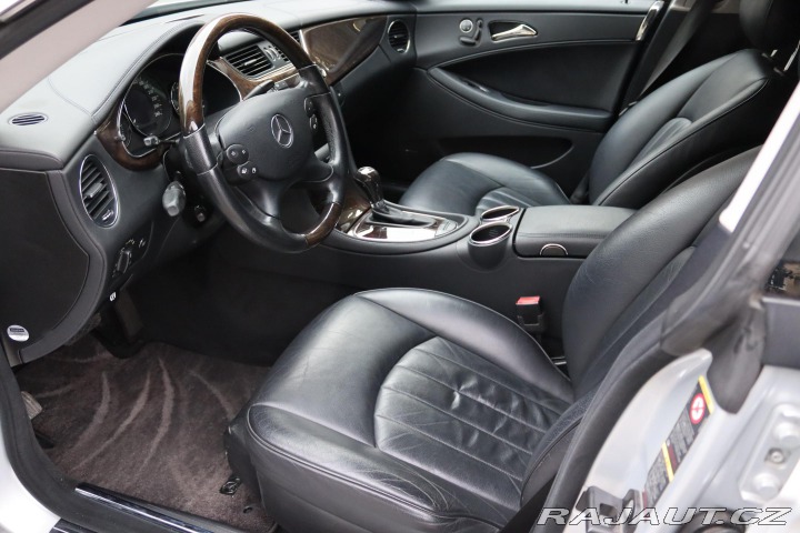 Mercedes-Benz CLS Mercedes-Benz CLS 500 V8 2005