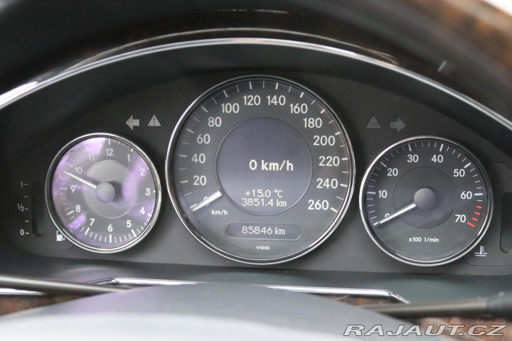 Mercedes-Benz CLS Mercedes-Benz CLS 500 V8 2005