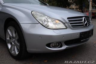 Mercedes-Benz CLS Mercedes-Benz CLS 500 V8 2005