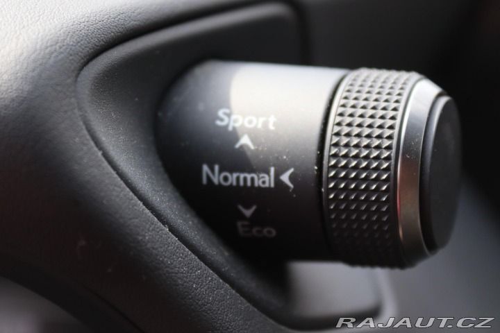Lexus Ostatní modely UX 250h Lexus UX 250h Hybrid (135 2021