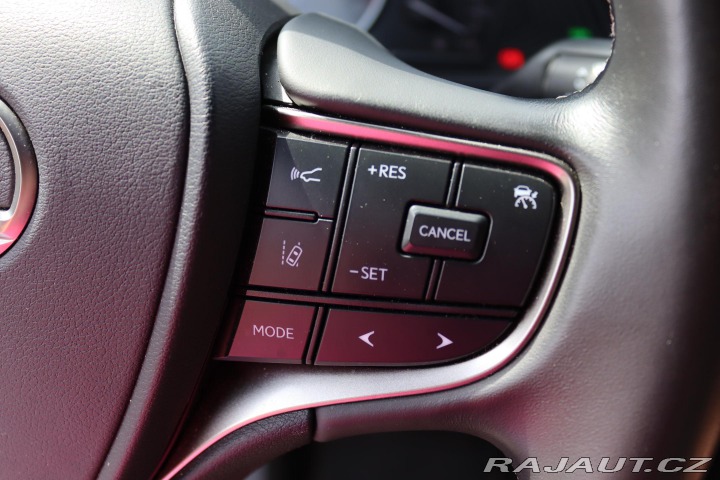 Lexus Ostatní modely UX 250h Lexus UX 250h Hybrid (135 2021
