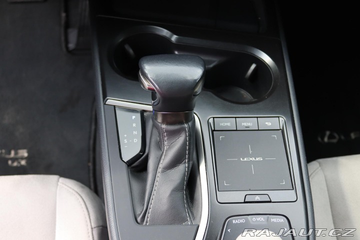Lexus Ostatní modely UX 250h Lexus UX 250h Hybrid (135 2021