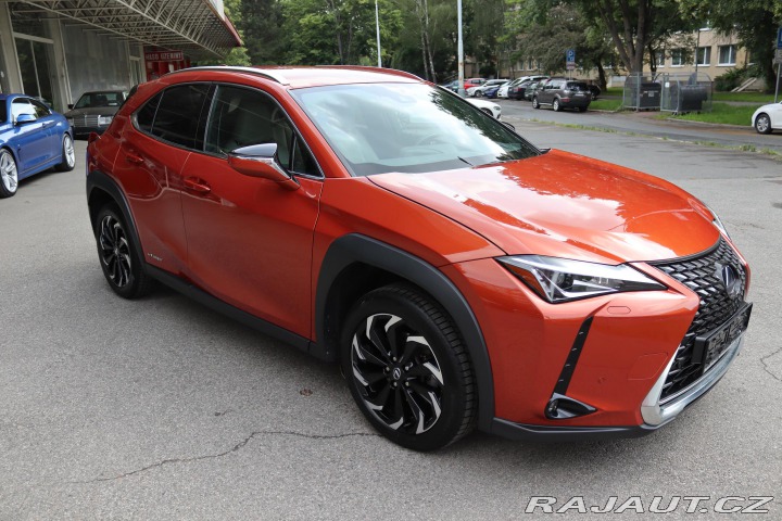 Lexus Ostatní modely UX 250h Lexus UX 250h Hybrid (135 2021