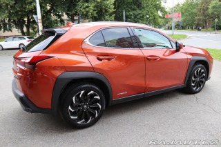 Lexus Ostatní modely UX 250h Lexus UX 250h Hybrid (135 2021