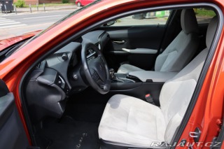 Lexus Ostatní modely UX 250h Lexus UX 250h Hybrid (135 2021