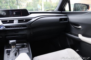 Lexus Ostatní modely UX 250h Lexus UX 250h Hybrid (135 2021