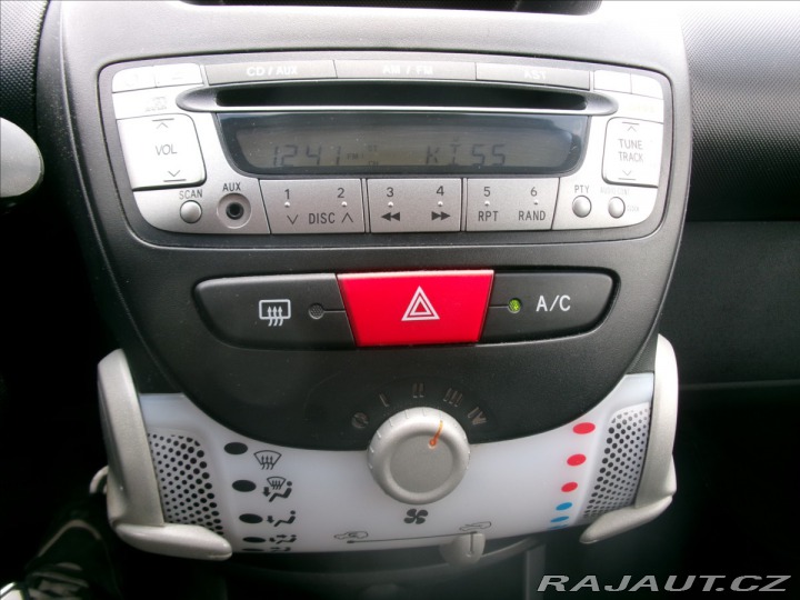 Citroën C1 1,0 i 50kw CZauto,po STK, 2013