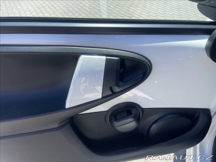 Citroën C1 1,0 i 50kw CZauto Klima E 2013