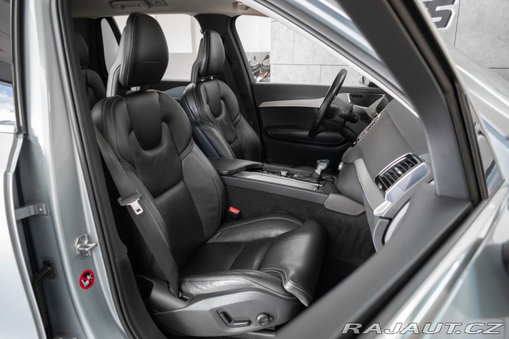 Volvo XC90 D5 INSCRIPTION*TAŽNÉ*7.MÍ 2016