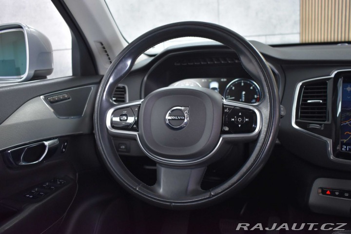 Volvo XC90 D5 INSCRIPTION*TAŽNÉ*7.MÍ 2016