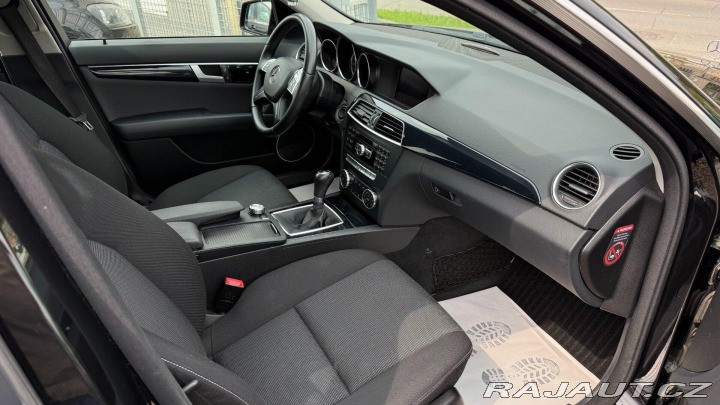Mercedes-Benz C C220CDi 125kW *Xenon*Navi 2013