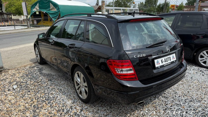 Mercedes-Benz C C220CDi 125kW *Xenon*Navi 2013