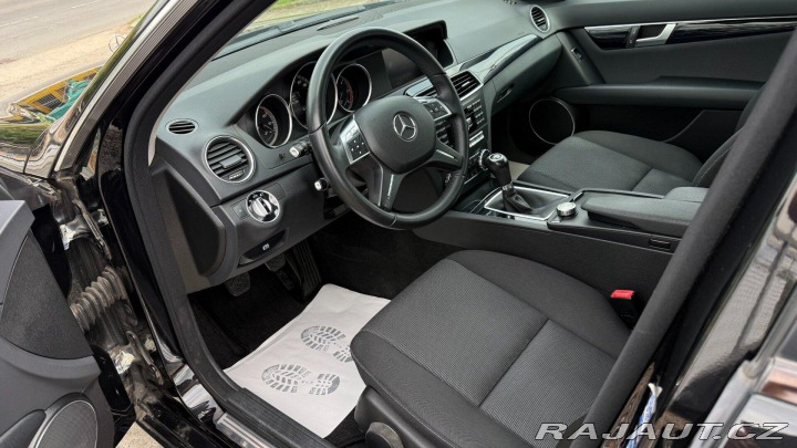 Mercedes-Benz C C220CDi 125kW *Xenon*Navi 2013