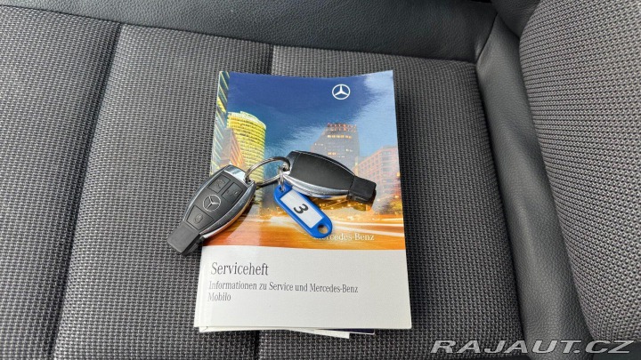 Mercedes-Benz C C200CGI 135kW *A/T*Xenon* 2010