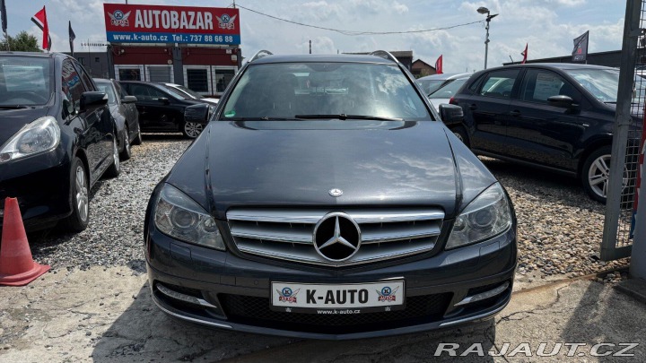 Mercedes-Benz C C200CGI 135kW *A/T*Xenon* 2010