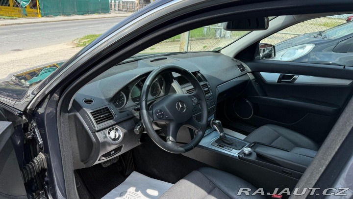 Mercedes-Benz C C200CGI 135kW *A/T*Xenon* 2010