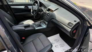 Mercedes-Benz C C200CGI 135kW *A/T*Xenon* 2010
