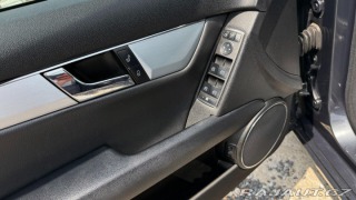 Mercedes-Benz C C200CGI 135kW *A/T*Xenon* 2010