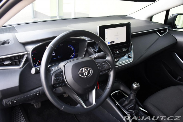 Toyota Corolla 1.5VVT-i 1M 2xKOLA 2023