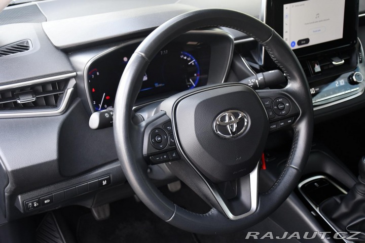 Toyota Corolla 1.5VVT-i 1M 2xKOLA 2023