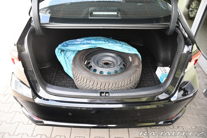 Toyota Corolla 1.5VVT-i 1M 2xKOLA 2023