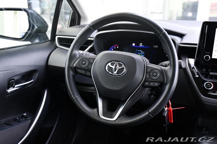 Toyota Corolla 1.5VVT-i 1M 2xKOLA 2023