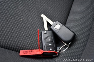 Toyota Corolla 1.5VVT-i 1M 2xKOLA 2023