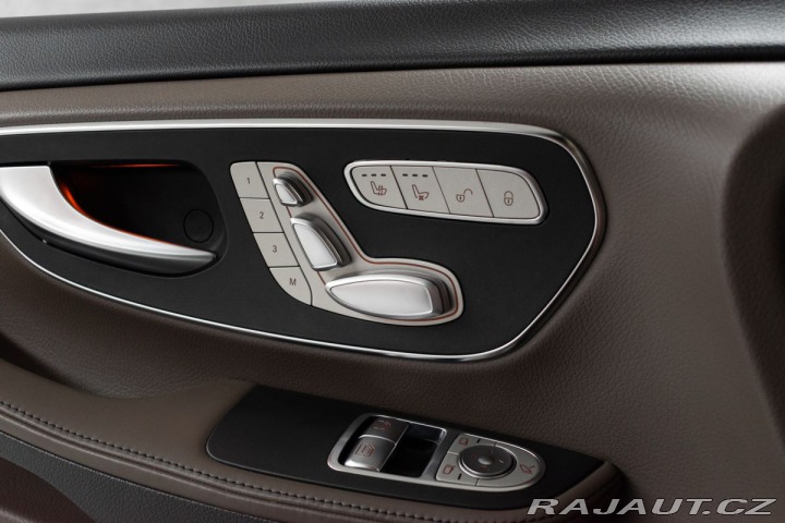 Mercedes-Benz V 300d*REZERVACE* 2023