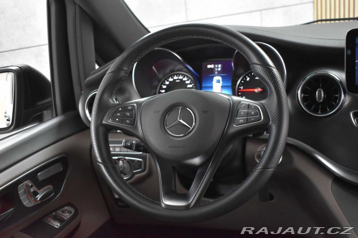 Mercedes-Benz V 300d 4M*PPF*N.TOPENÍ*TAŽN 2023