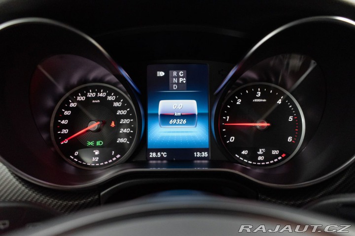 Mercedes-Benz V 300d 4M*PPF*N.TOPENÍ*TAŽN 2023