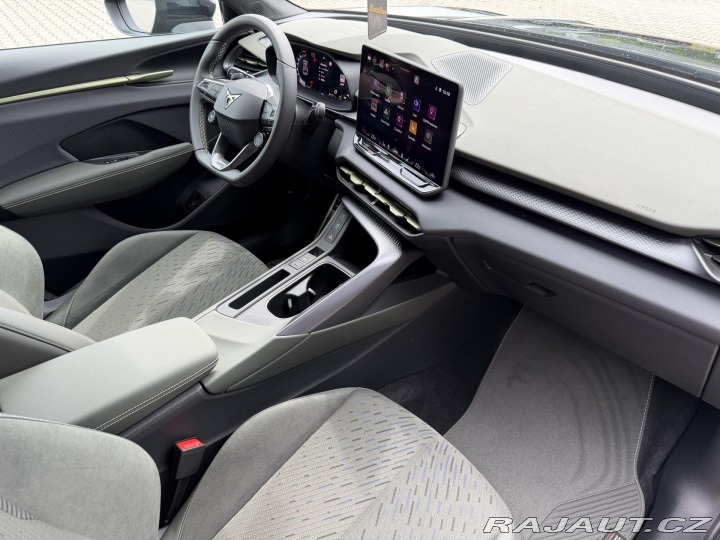 Cupra Terramar 2.0TSI 150kW 4WD TRIBE R2 2026