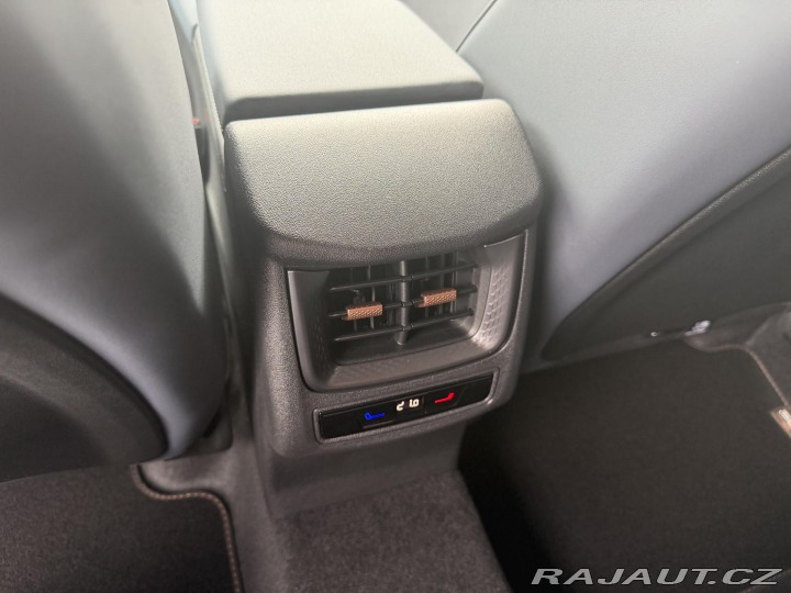 Cupra Terramar 2.0TSI 150kW 4WD R19 NT Z 2026