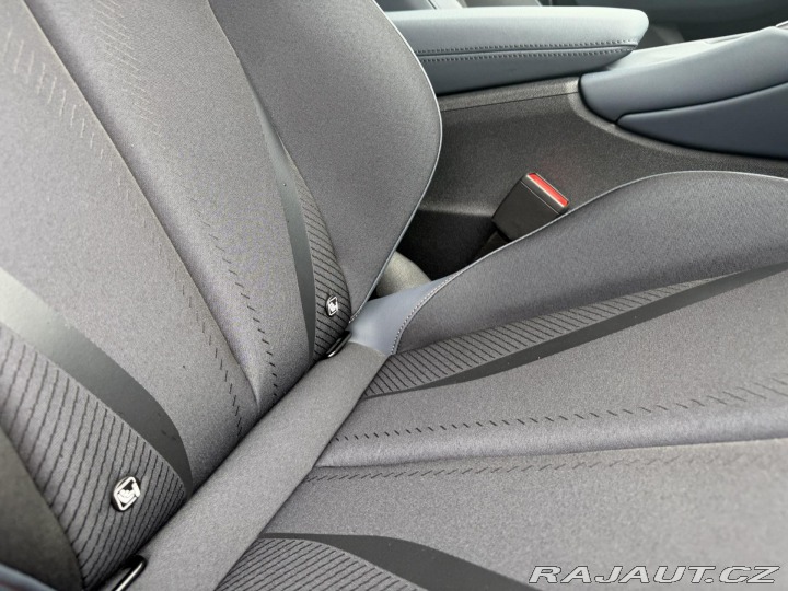 Cupra Terramar 2.0TSI 150kW 4WD R19 NT Z 2026