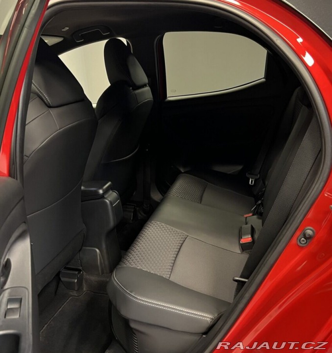 Toyota Yaris 1.5 Hybrid AT EXECUTIVE V 2025
